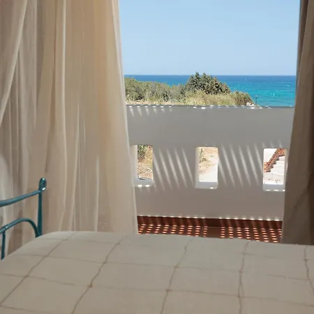 9 Muses Naxos Kastraki (Naxos)