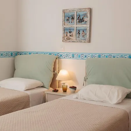 9 Muses Naxos Kastraki (Naxos)